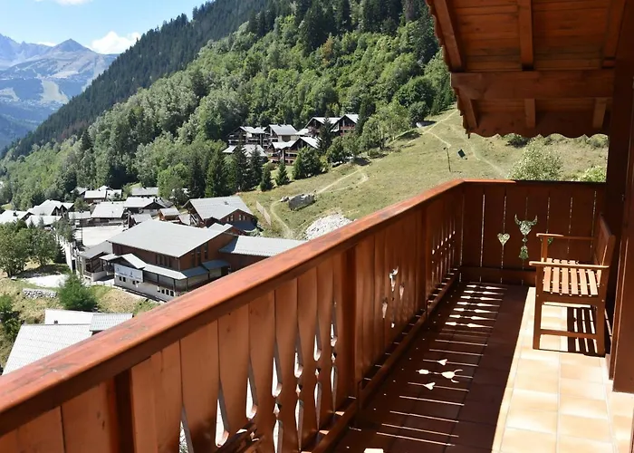 Grand 5 Pièces Proche Télécabine, Garage Et Cheminée - Fr-1-464-207