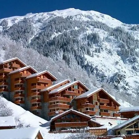 Grand 5 Pièces Proche Télécabine, Garage Et Cheminée - Fr-1-464-207 * La Plagne